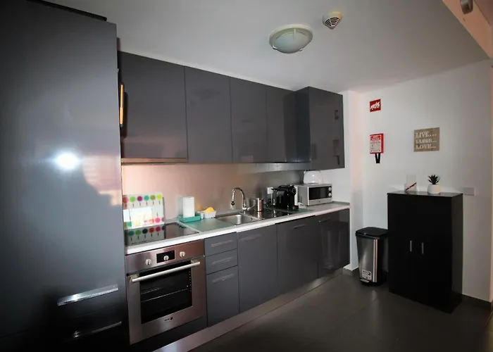 T1 Da Rocha/ Paraiso Sol Da Rocha 3 * Портиман