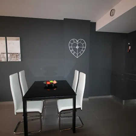 Apartamento T1 Da Rocha/ Paraíso Sol Da Rocha 3 *